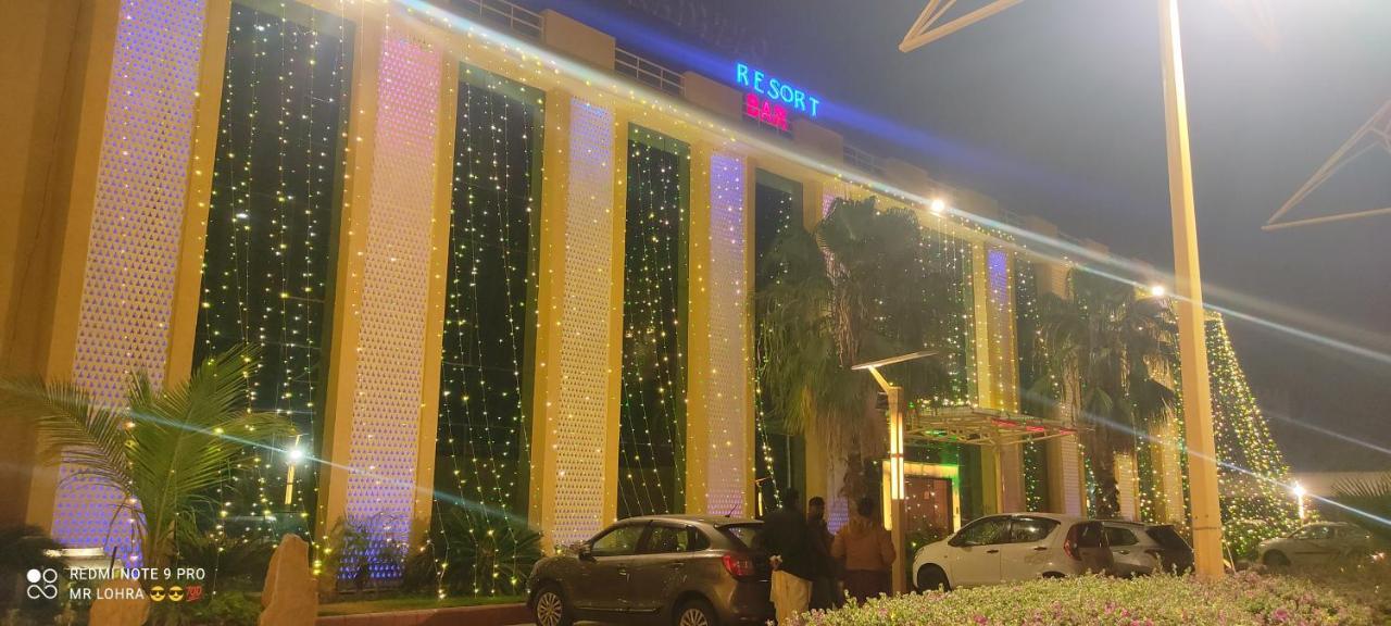 Paradizzo Resort Ajmer Buitenkant foto